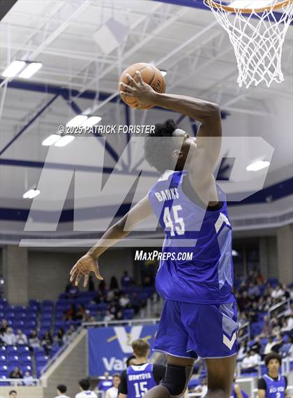 Thumbnail 1 in San Antonio Sports 6A All-Star Game photogallery.
