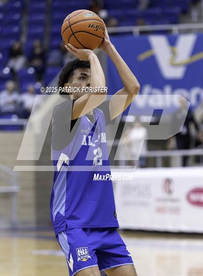 Thumbnail 2 in San Antonio Sports 6A All-Star Game photogallery.