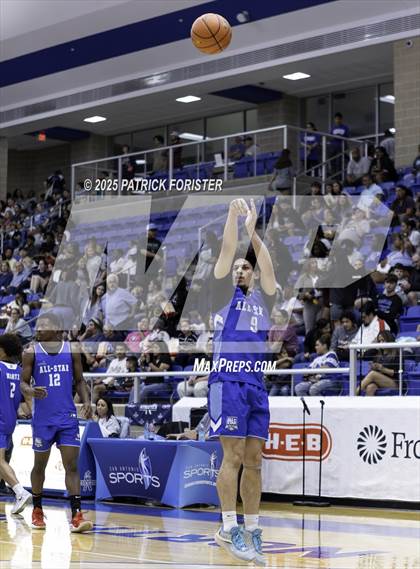 Thumbnail 2 in San Antonio Sports 6A All-Star Game photogallery.
