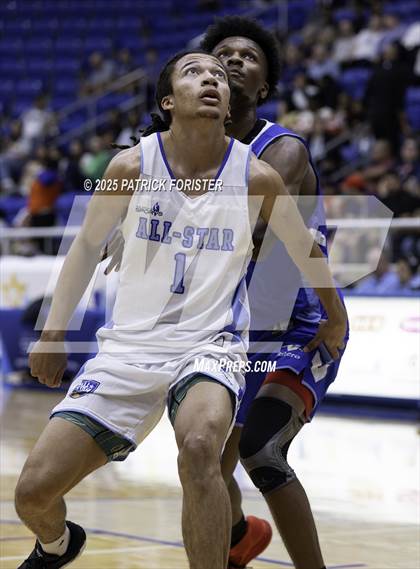 Thumbnail 1 in San Antonio Sports 6A All-Star Game photogallery.
