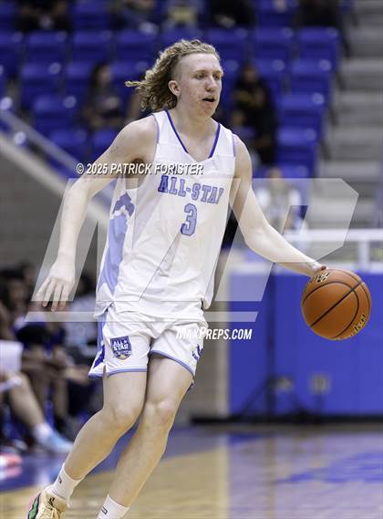 Thumbnail 2 in San Antonio Sports 6A All-Star Game photogallery.