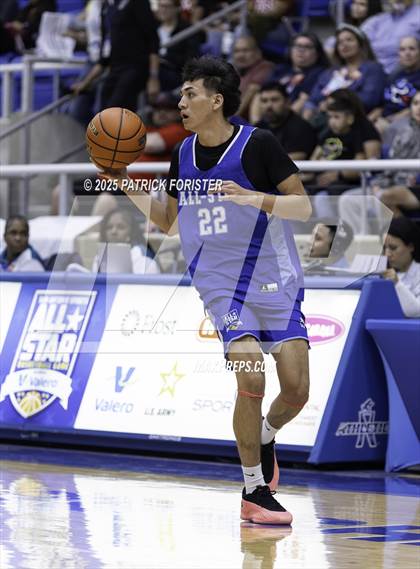 Thumbnail 3 in San Antonio Sports 6A All-Star Game photogallery.
