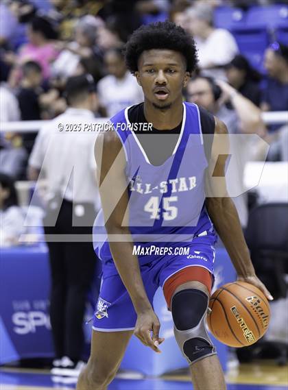Thumbnail 3 in San Antonio Sports 6A All-Star Game photogallery.
