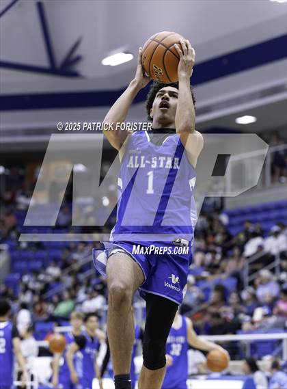 Thumbnail 1 in San Antonio Sports 6A All-Star Game photogallery.