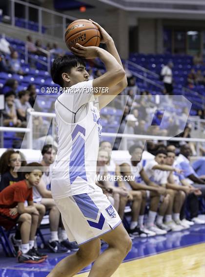Thumbnail 3 in San Antonio Sports 6A All-Star Game photogallery.