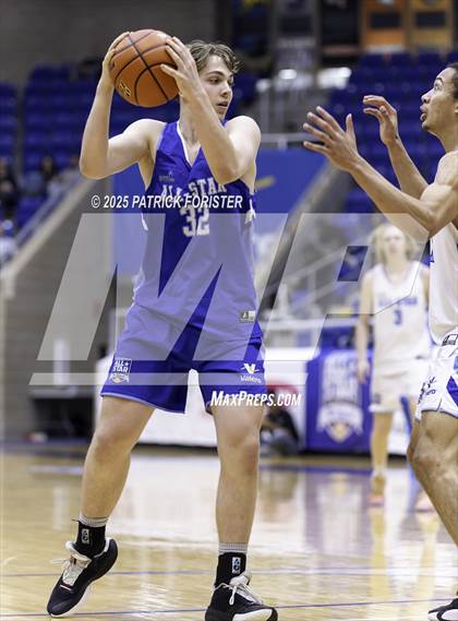 Thumbnail 3 in San Antonio Sports 6A All-Star Game photogallery.