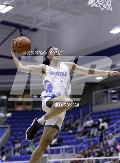 Thumbnail 3 in San Antonio Sports 6A All-Star Game photogallery.