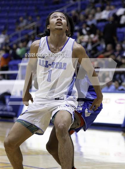 Thumbnail 3 in San Antonio Sports 6A All-Star Game photogallery.