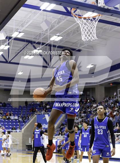 Thumbnail 2 in San Antonio Sports 6A All-Star Game photogallery.