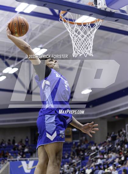 Thumbnail 3 in San Antonio Sports 6A All-Star Game photogallery.