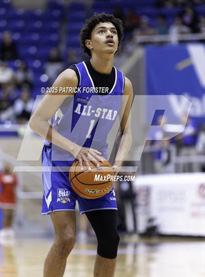 Thumbnail 1 in San Antonio Sports 6A All-Star Game photogallery.
