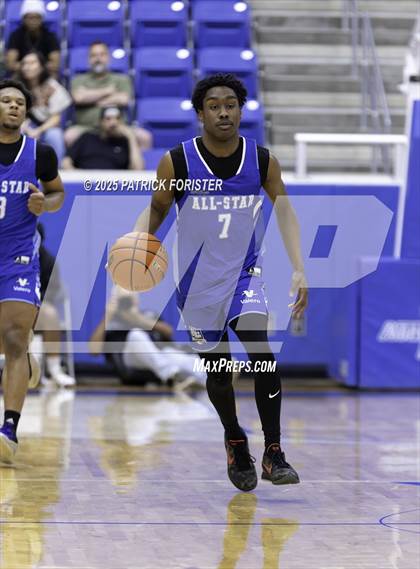 Thumbnail 2 in San Antonio Sports 6A All-Star Game photogallery.