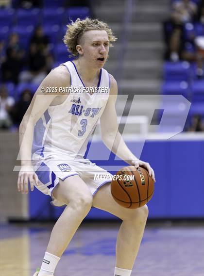Thumbnail 3 in San Antonio Sports 6A All-Star Game photogallery.