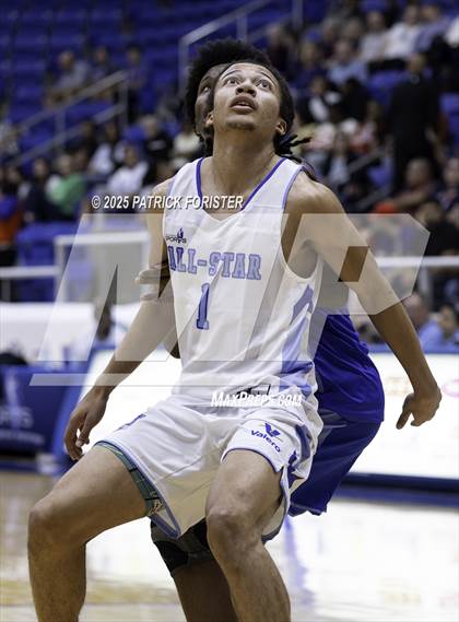 Thumbnail 2 in San Antonio Sports 6A All-Star Game photogallery.