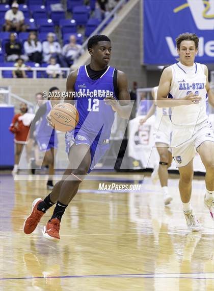 Thumbnail 1 in San Antonio Sports 6A All-Star Game photogallery.