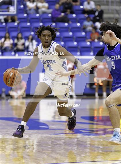Thumbnail 1 in San Antonio Sports 6A All-Star Game photogallery.