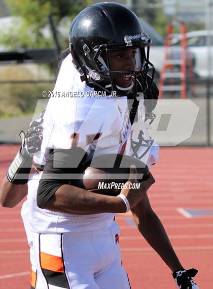 Thumbnail 3 in Pittsburg vs Antioch photogallery.