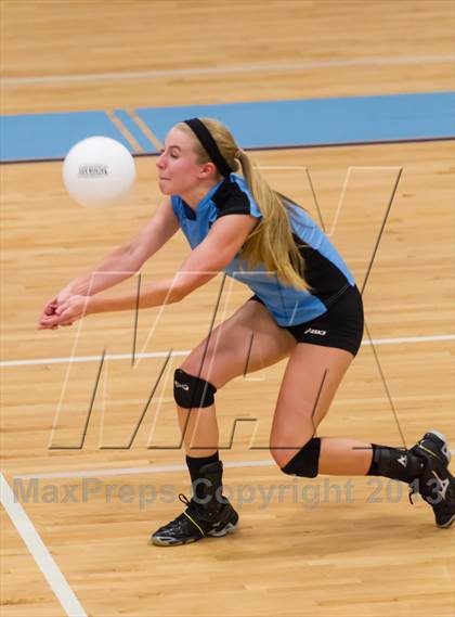 Thumbnail 3 in Centreville @ Yorktown photogallery.