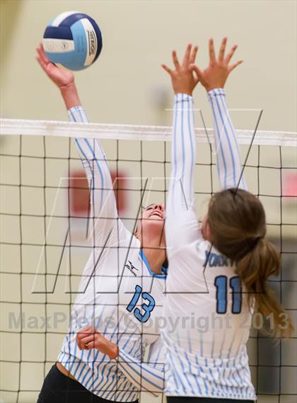 Thumbnail 2 in Centreville @ Yorktown photogallery.