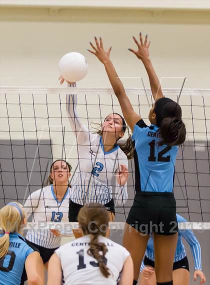 Thumbnail 1 in Centreville @ Yorktown photogallery.