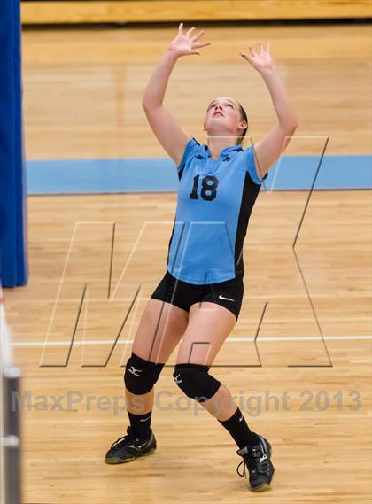 Thumbnail 1 in Centreville @ Yorktown photogallery.