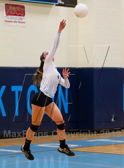 Thumbnail 1 in Centreville @ Yorktown photogallery.
