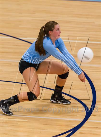 Thumbnail 3 in Centreville @ Yorktown photogallery.