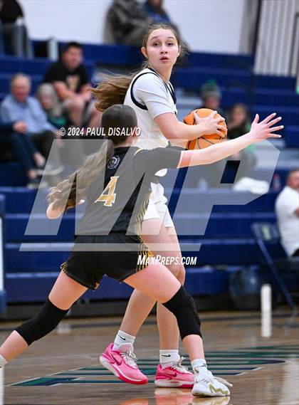 Thumbnail 2 in Arapahoe @ ThunderRidge photogallery.