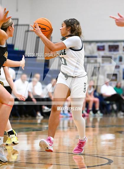 Thumbnail 1 in Arapahoe @ ThunderRidge photogallery.