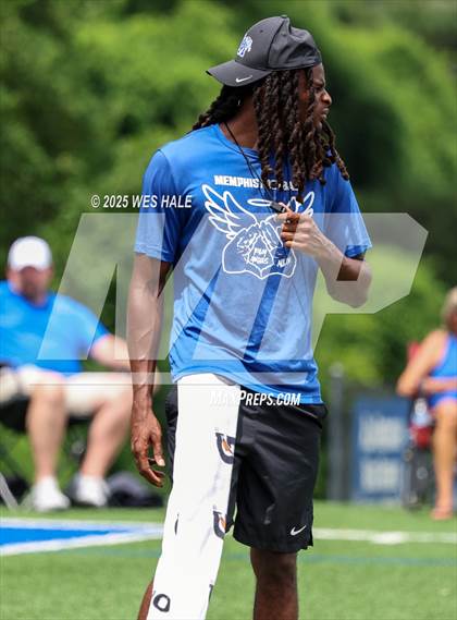 Thumbnail 3 in West Point vs Lafayette (U of Memphis 7v7) photogallery.