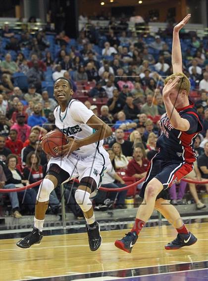 Thumbnail 2 in Sheldon vs. Pleasant Grove (CIF SJS D1 Final) photogallery.
