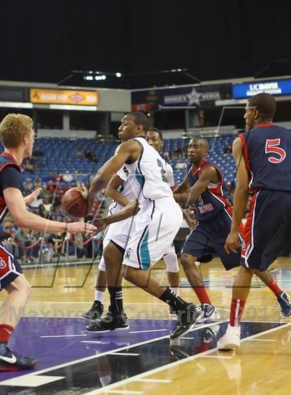Thumbnail 2 in Sheldon vs. Pleasant Grove (CIF SJS D1 Final) photogallery.