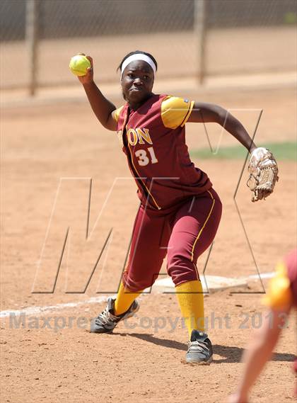 Thumbnail 1 in Woodrow Wilson vs. El Modena (Woodbridge Tournament) photogallery.