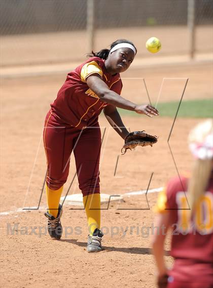 Thumbnail 3 in Woodrow Wilson vs. El Modena (Woodbridge Tournament) photogallery.