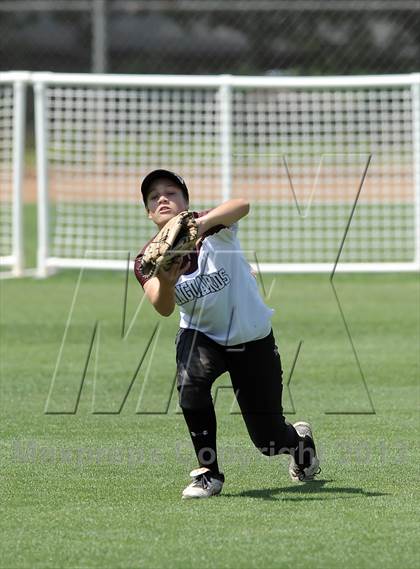 Thumbnail 2 in Woodrow Wilson vs. El Modena (Woodbridge Tournament) photogallery.
