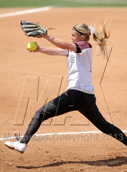 Thumbnail 1 in Woodrow Wilson vs. El Modena (Woodbridge Tournament) photogallery.