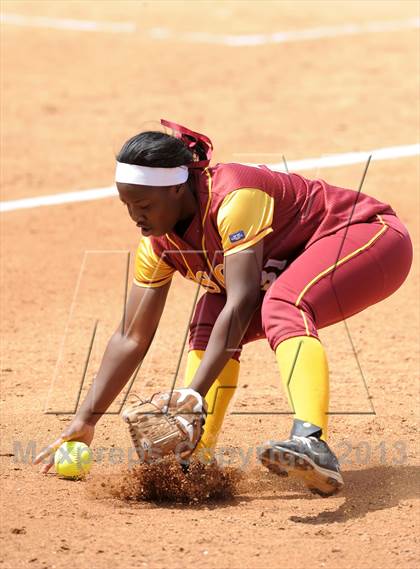 Thumbnail 3 in Woodrow Wilson vs. El Modena (Woodbridge Tournament) photogallery.