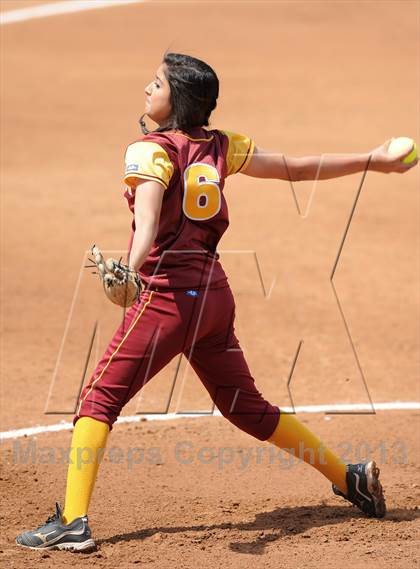 Thumbnail 1 in Woodrow Wilson vs. El Modena (Woodbridge Tournament) photogallery.