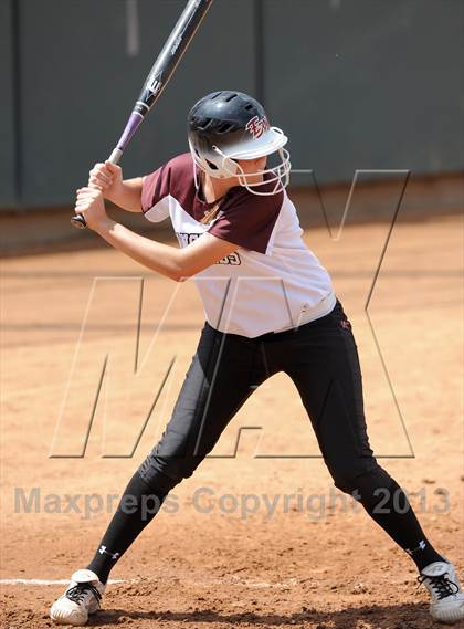Thumbnail 2 in Woodrow Wilson vs. El Modena (Woodbridge Tournament) photogallery.