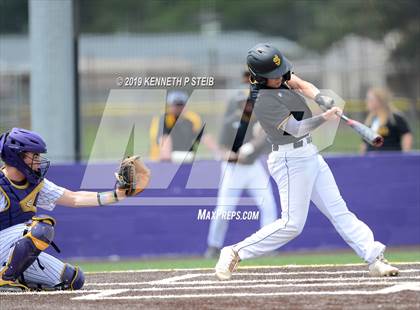 Thumbnail 1 in St. James @ Lutcher photogallery.