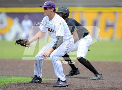 Thumbnail 2 in St. James @ Lutcher photogallery.