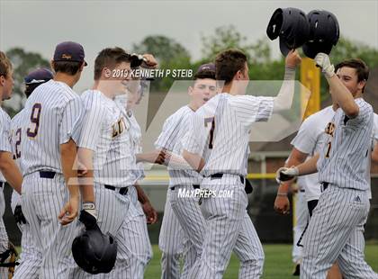 Thumbnail 1 in St. James @ Lutcher photogallery.