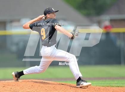Thumbnail 1 in St. James @ Lutcher photogallery.