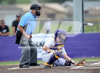 Thumbnail 2 in St. James @ Lutcher photogallery.