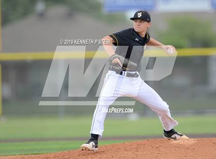 Thumbnail 3 in St. James @ Lutcher photogallery.