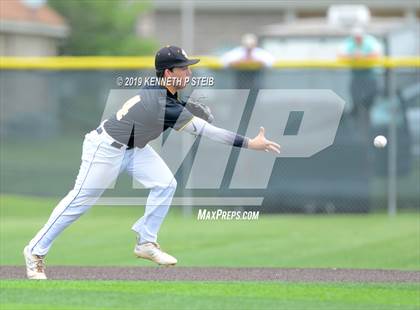 Thumbnail 3 in St. James @ Lutcher photogallery.