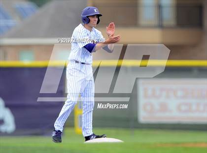 Thumbnail 1 in St. James @ Lutcher photogallery.