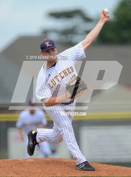 Thumbnail 1 in St. James @ Lutcher photogallery.