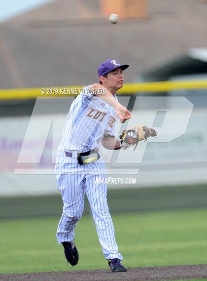 Thumbnail 3 in St. James @ Lutcher photogallery.