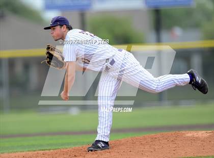 Thumbnail 3 in St. James @ Lutcher photogallery.